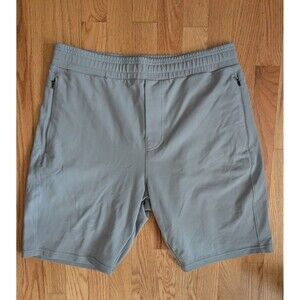 Public Rec Gamechanger Shorts Mens Size 34 Light Gray Stretch Performance Casual